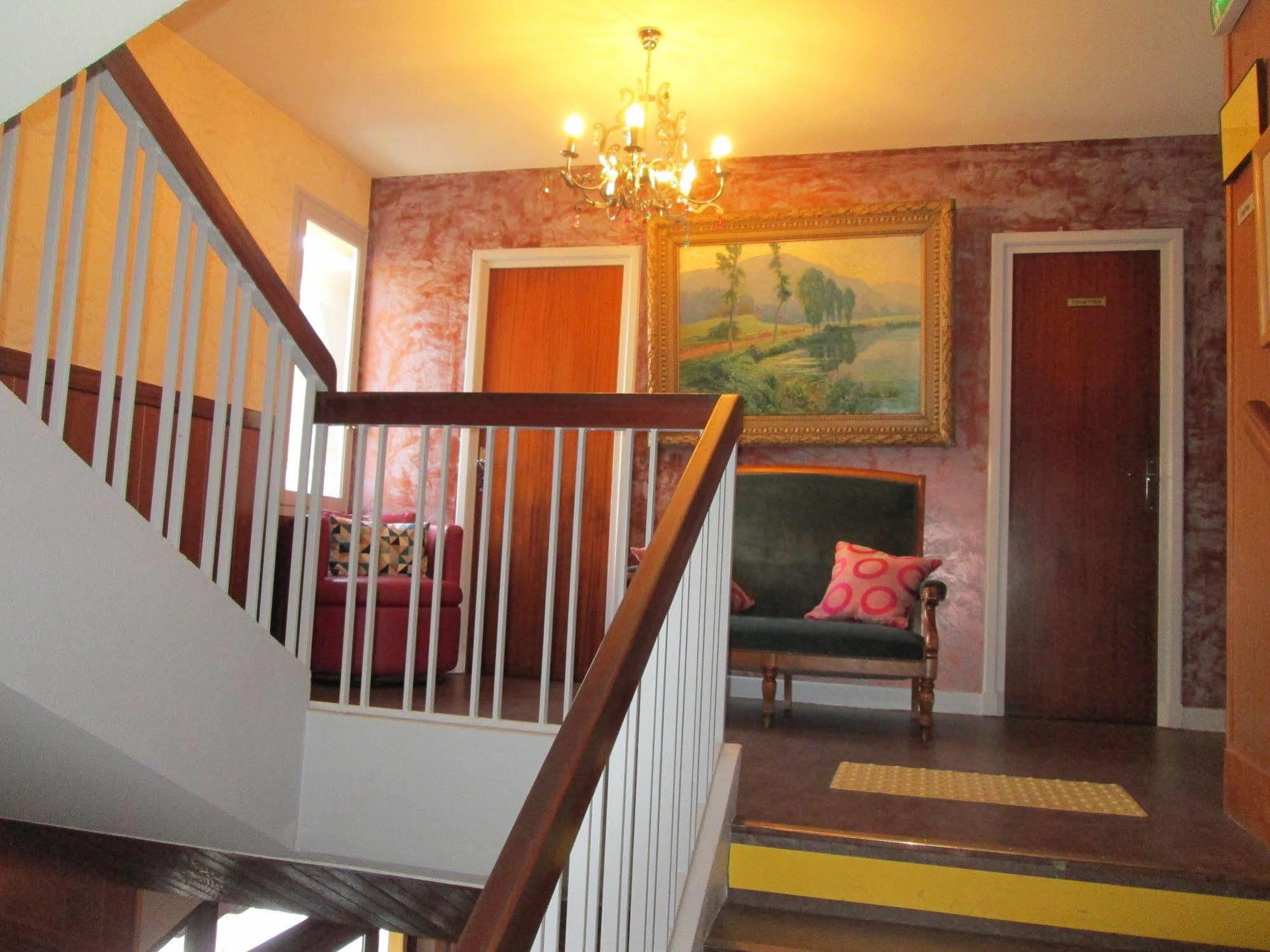 Hotel Victor Hugo ดีจอง ภายนอก รูปภาพ